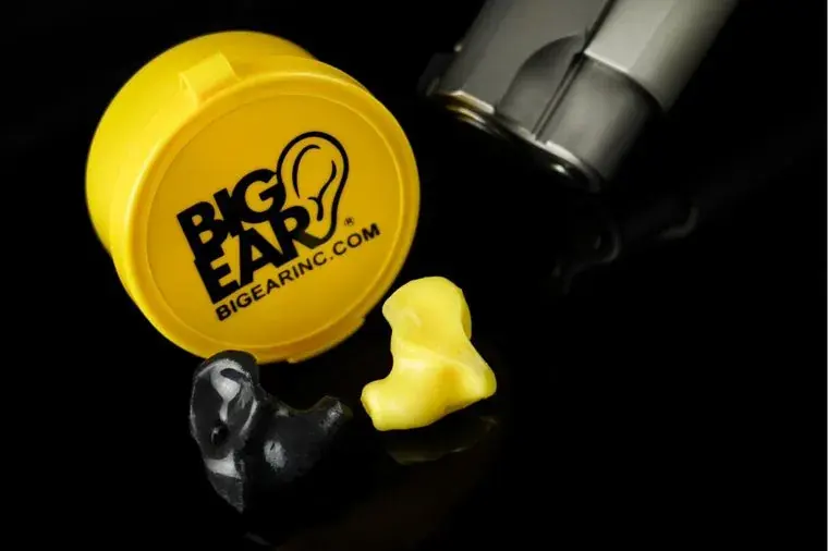 Custom on-site shooting earplugs